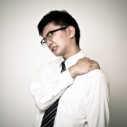 肩こり